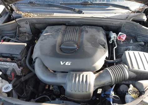 2015 Jeep Grand Cherokee Laredo из США, поврежденный, VIN 1C4RJFAG6FC226876